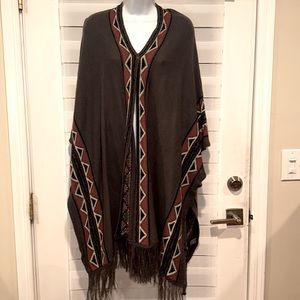 Charlotte Russe geometric open front tassel poncho Size S/M